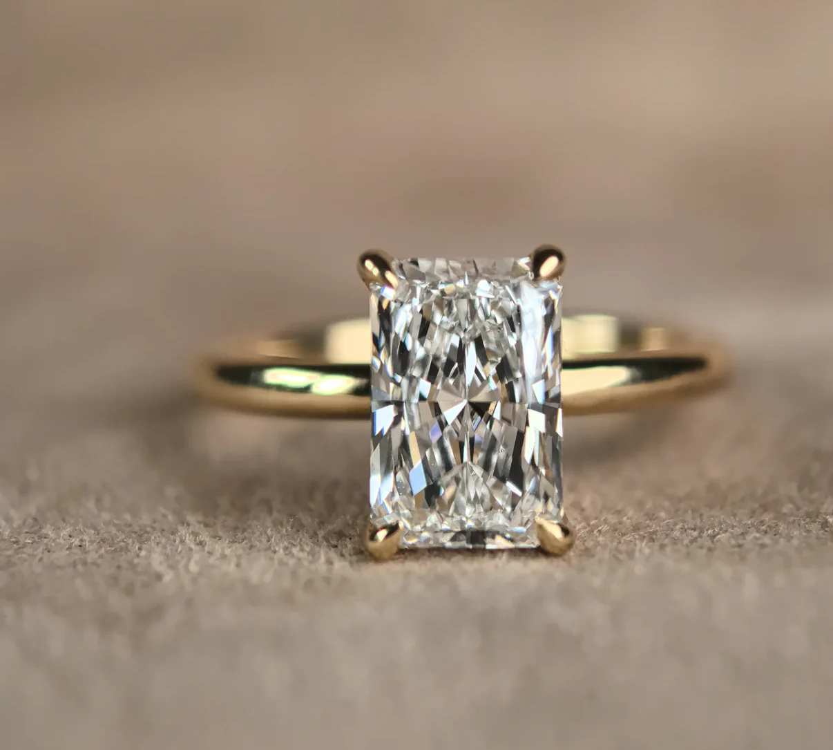 4a2f299da2f0f6f33e4050381da4563c Radiant Cut Minimalist Ring | Hidden Halo Design | Modern Solitaire | Lab-Grown Diamond - Image 1