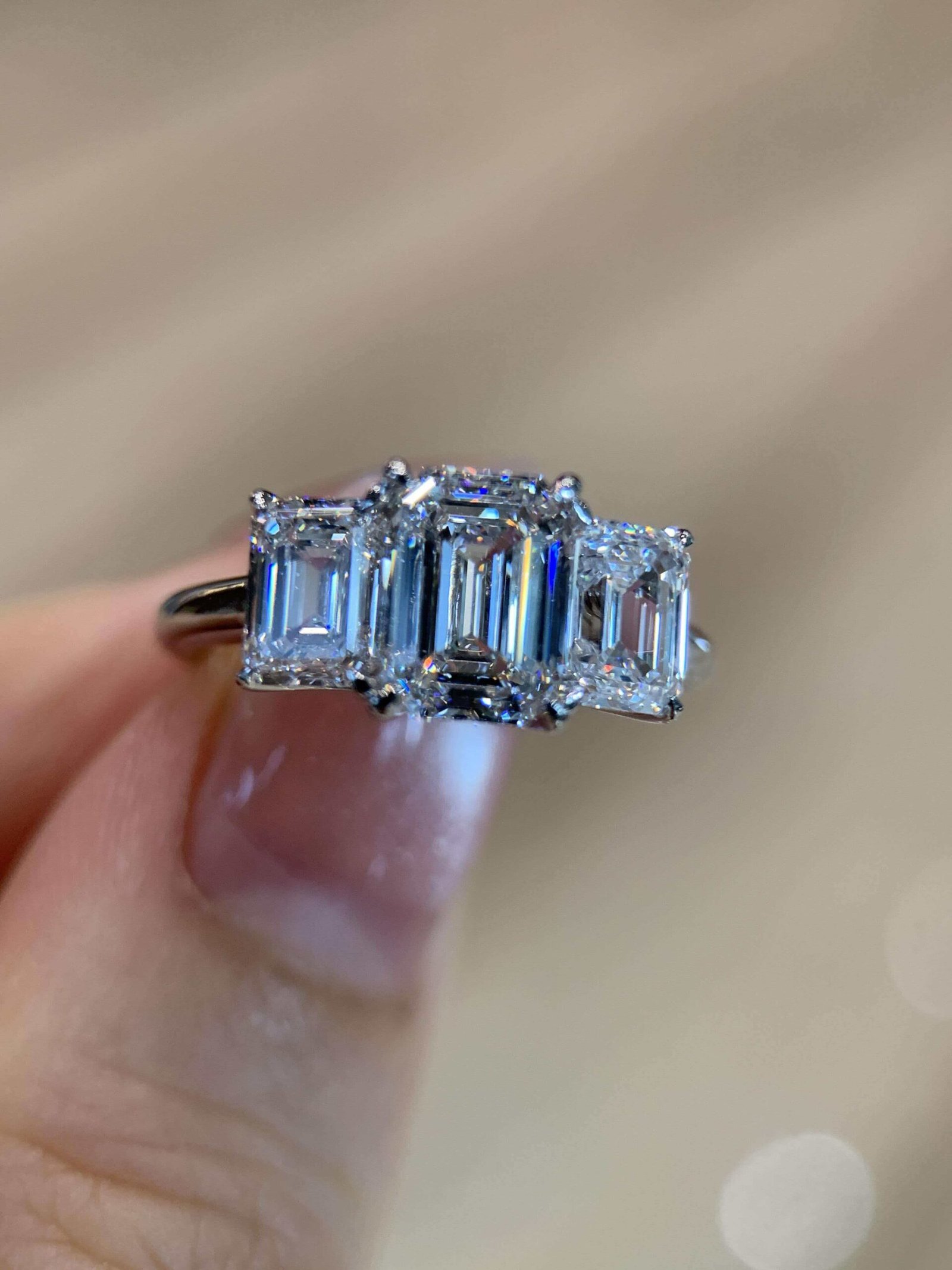 98ab3791fb9f2fb5bc9ab0a93cf48394 2-Carat Three-Stone Lab Grown Emerald Diamond Ring: E Color, VVS2 Clarity in 14K Gold - Image 1