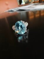 9.12-Carat Lab-Grown Santa Maria Aquamarine Ring: Oval Cut in 18K White Gold Setting