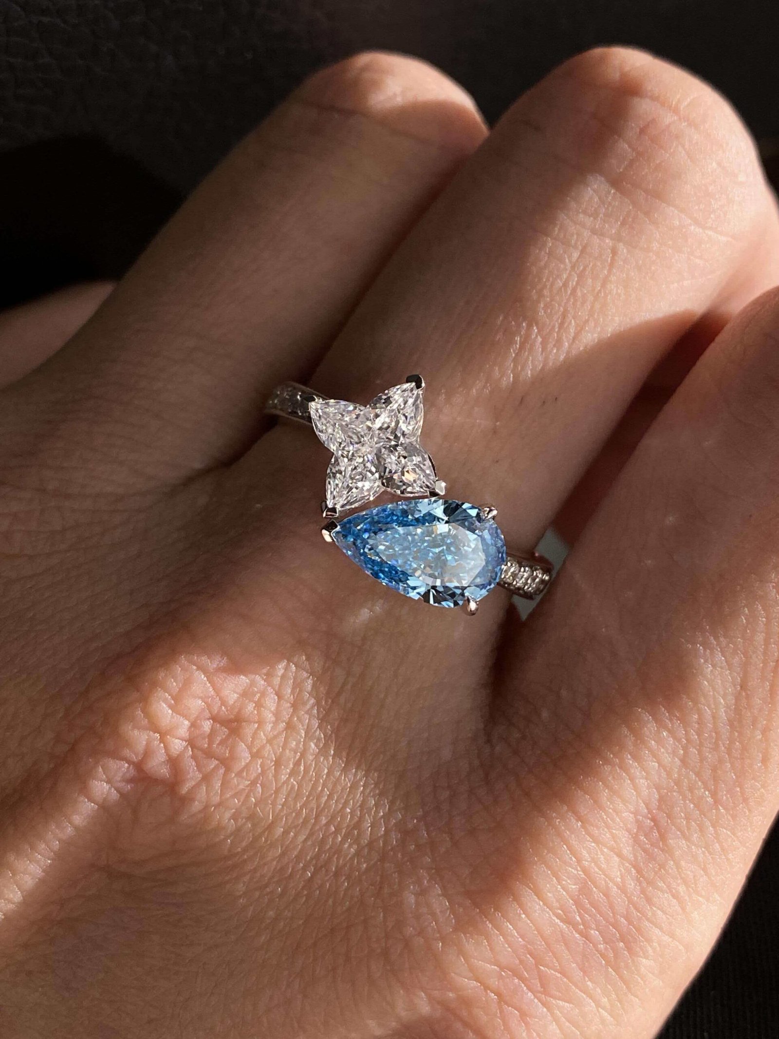 d6528fa3262fe4f81b9856515590b144 1.5ct & 1.8ct Dual-Stone Ring: Lab-Grown Blue Sapphire + Diamond in 14K White Gold - Image 1