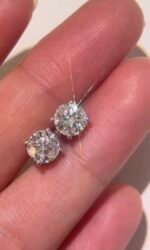 Total weight 6 carat lab grown diamond earrings
