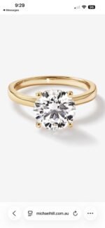 Round lab grown diamond ring