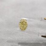 Lab grown yellow diamond ring - Image 2