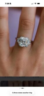 Lab-grown diamond set