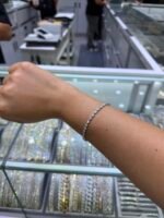 Lab-grown diamond bracelet