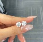 Lab-grown diamond ring earrings - Image 3